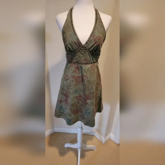 Green bodycon dress with many details & studs, size Medium - Picture 1 of 6